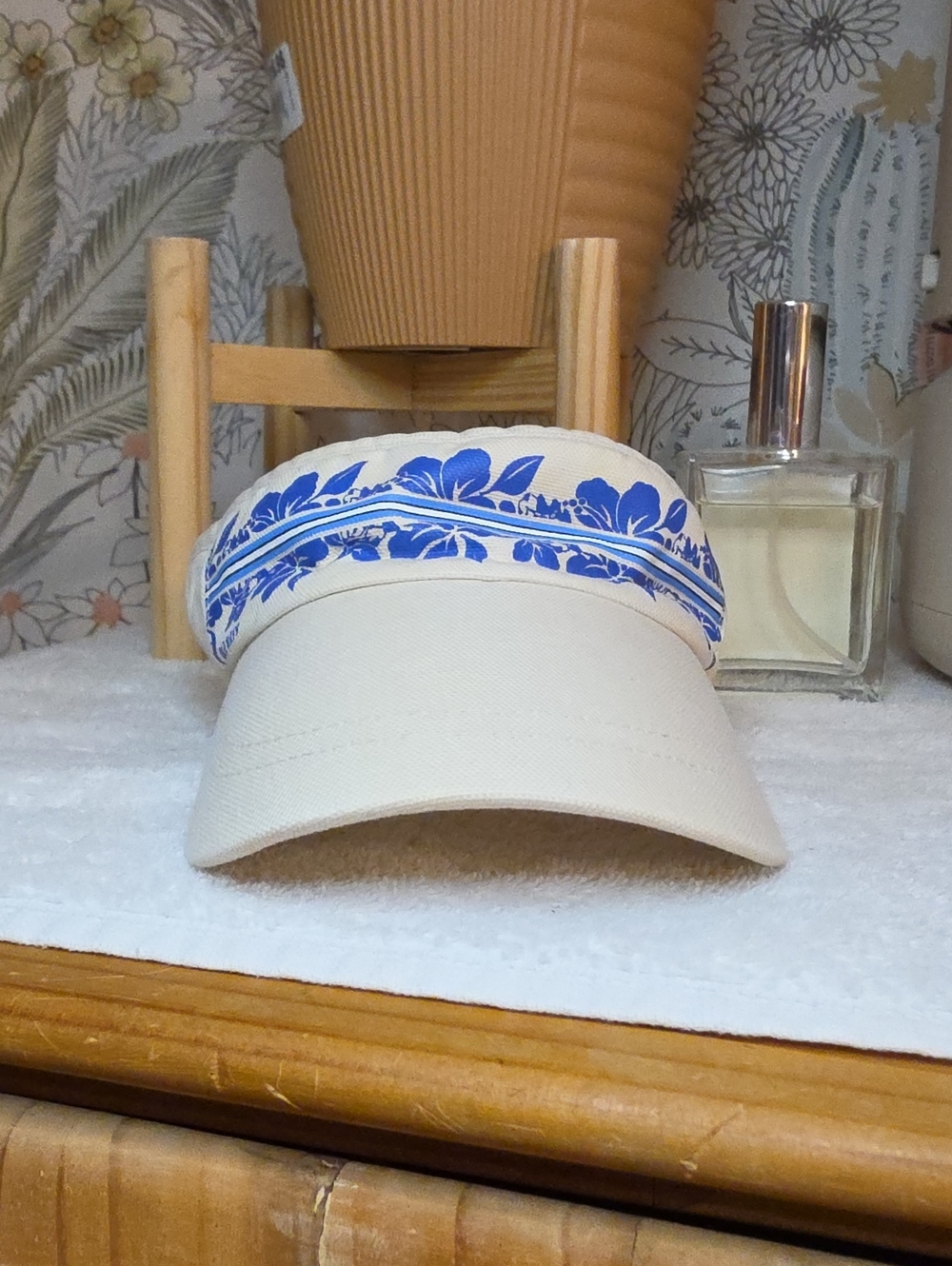 Old Navy Natural Cream Cotton Visor
